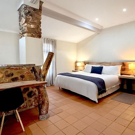 Centurion Guest House And Lodge Exterior photo